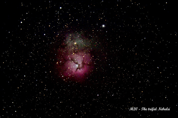M020 - The trifid Nebula
